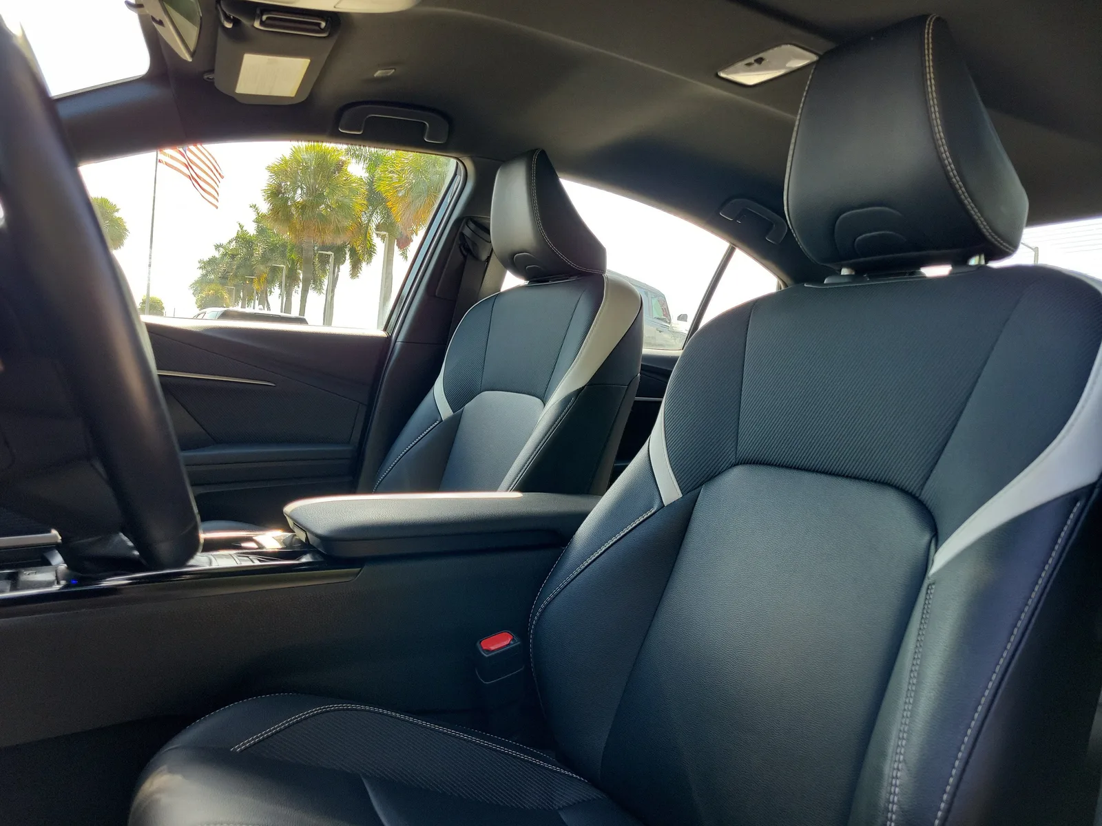 2025 Toyota Camry LE photo 21