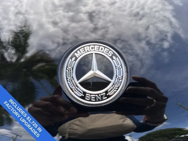 2022 Mercedes-Benz GLC GLC 300 photo 10