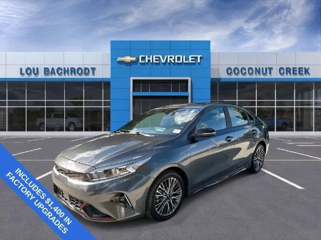 2024 Kia Forte GT-Line photo 4