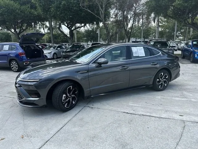 2025 Hyundai Sonata SEL photo 37