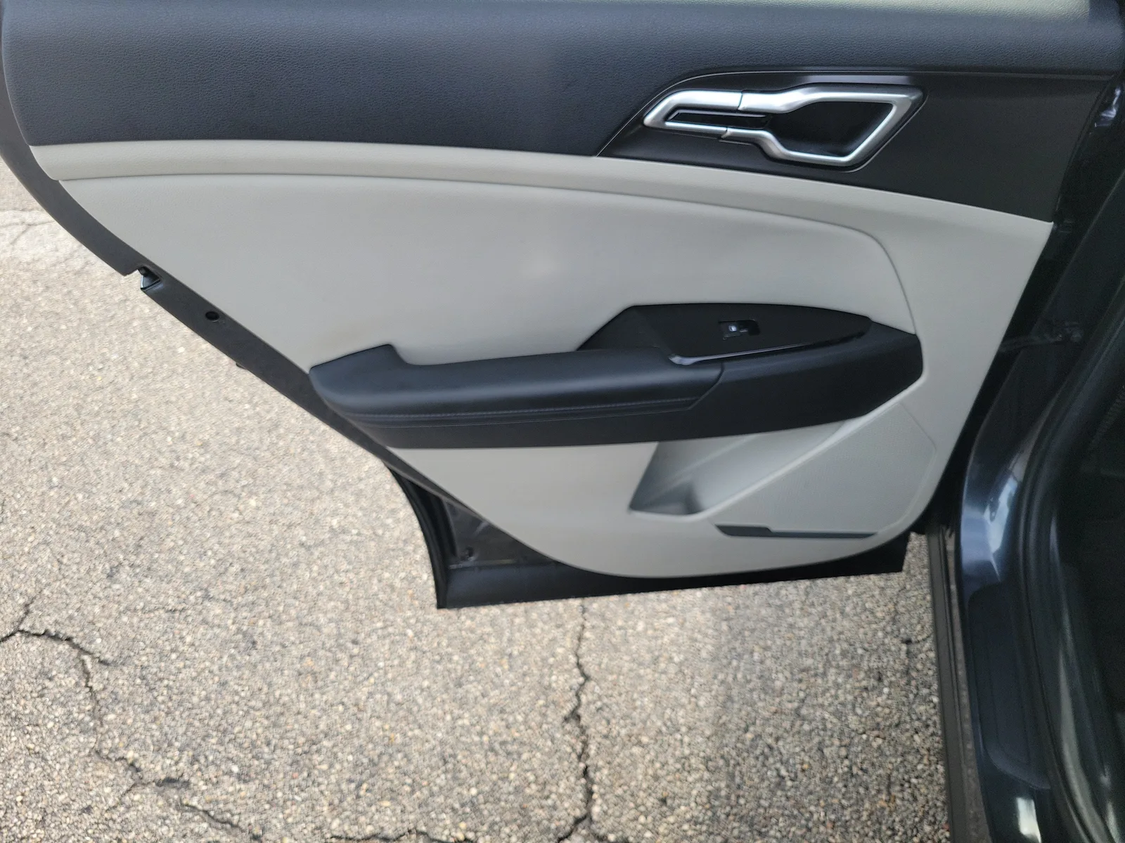 2023 Kia Sportage EX photo 16