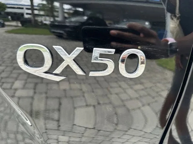 2023 INFINITI QX50 LUXE photo 35
