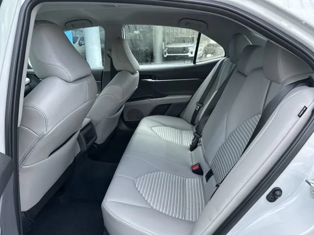 2024 Toyota Camry SE photo 27