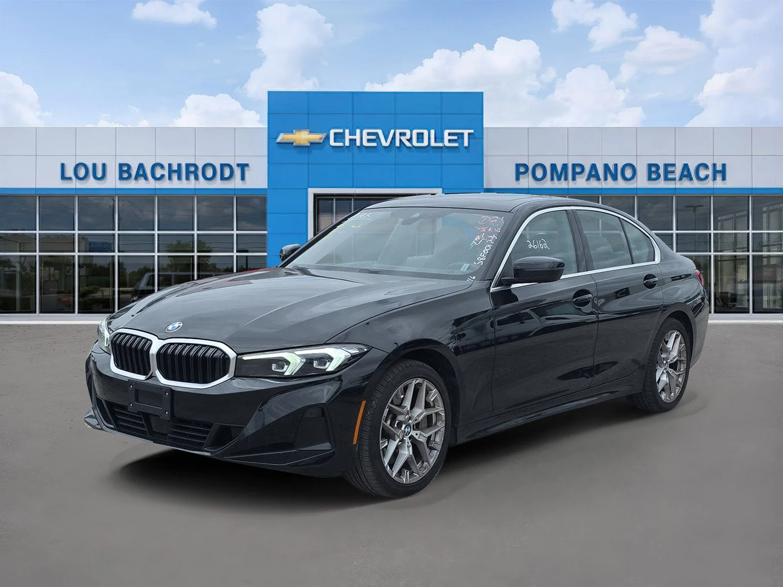 2025 BMW 3 Series 330i xDrive photo 3