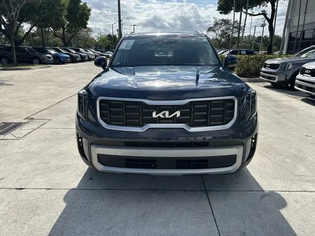 2023 Kia Telluride S photo 40