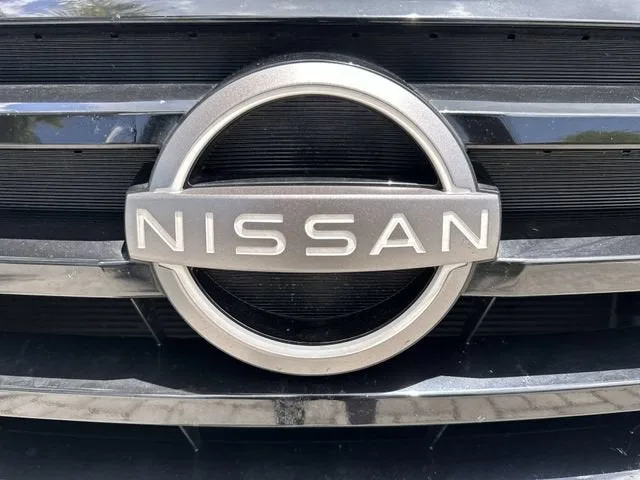 2025 Nissan Pathfinder S photo 10