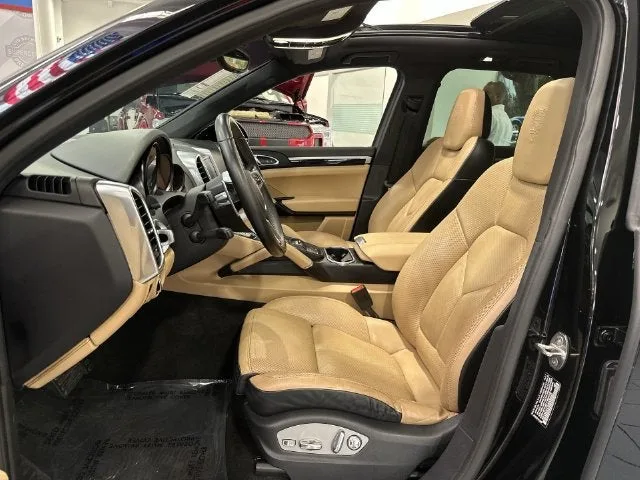2018 Porsche Cayenne PLATINUM EDITION photo 30