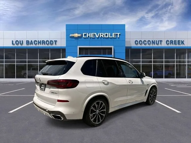 2022 BMW X5 xDrive45e photo 8
