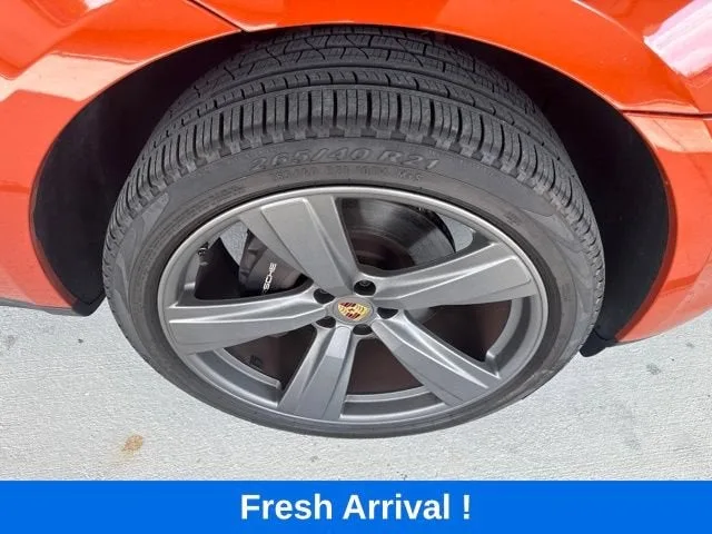 2024 Porsche Macan 4DR AWD photo 22