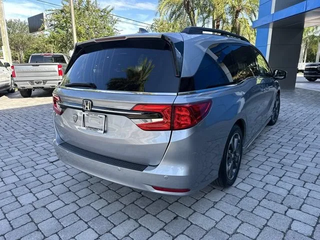 2024 Honda Odyssey Elite photo 37
