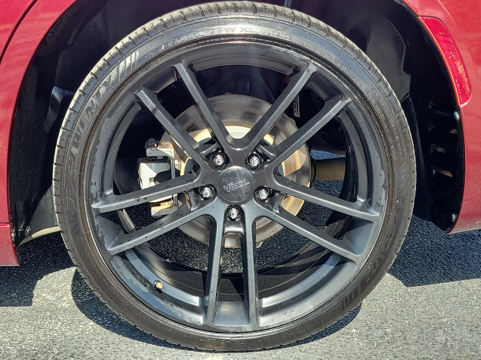 2021 Chrysler 300 Touring L photo 9
