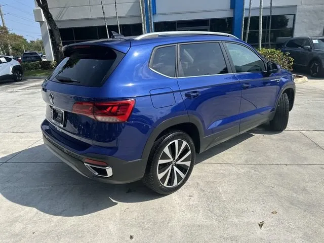 2024 Volkswagen Taos SE photo 33