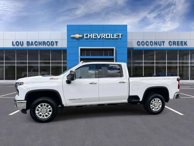2024 Chevrolet Silverado 3500 HD LTZ photo 5