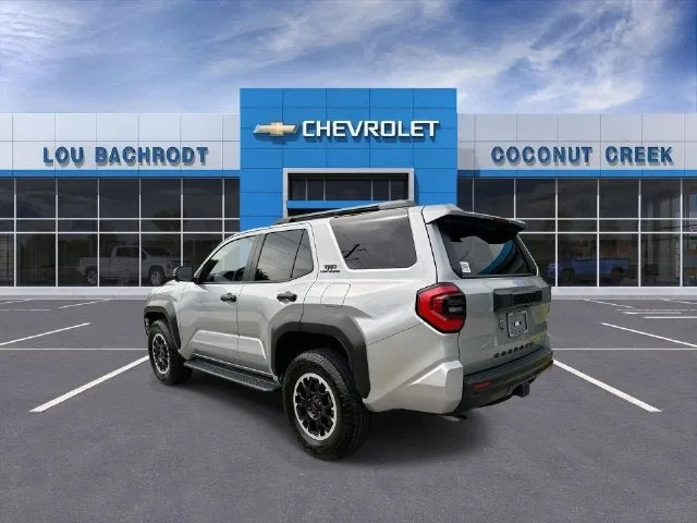 2025 Toyota 4Runner SR5 photo 6