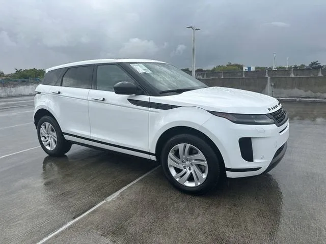 2024 Land Rover Range Rover Evoque Core S photo 21