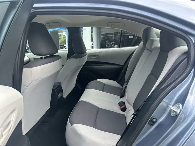 2024 Toyota Corolla LE photo 27