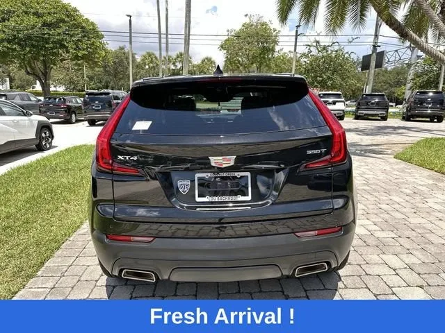 2023 Cadillac XT4 Luxury photo 35