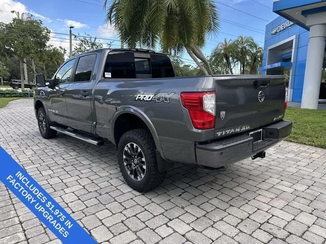 2019 Nissan Titan XD PRO-4X photo 34