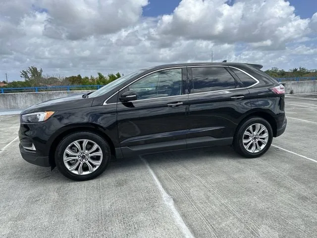 2024 Ford Edge Titanium photo 36