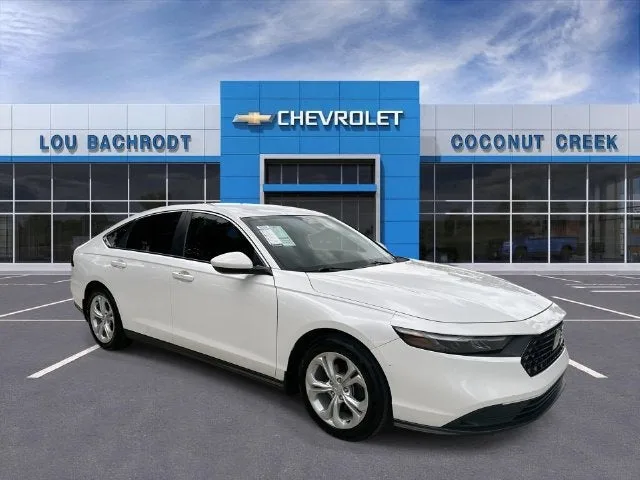 2024 Honda Accord Sedan LX photo 2