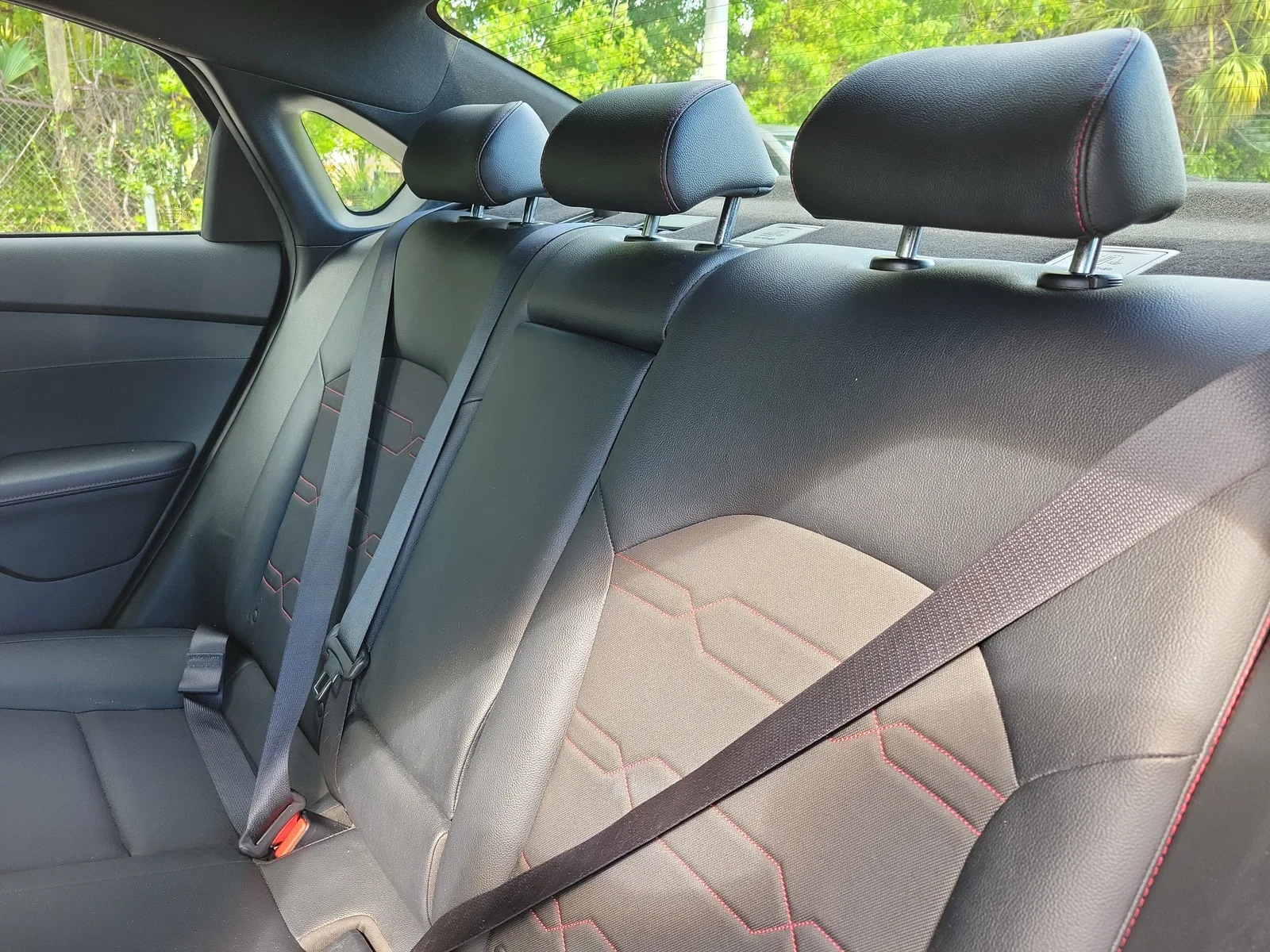 2021 Kia Forte GT photo 14