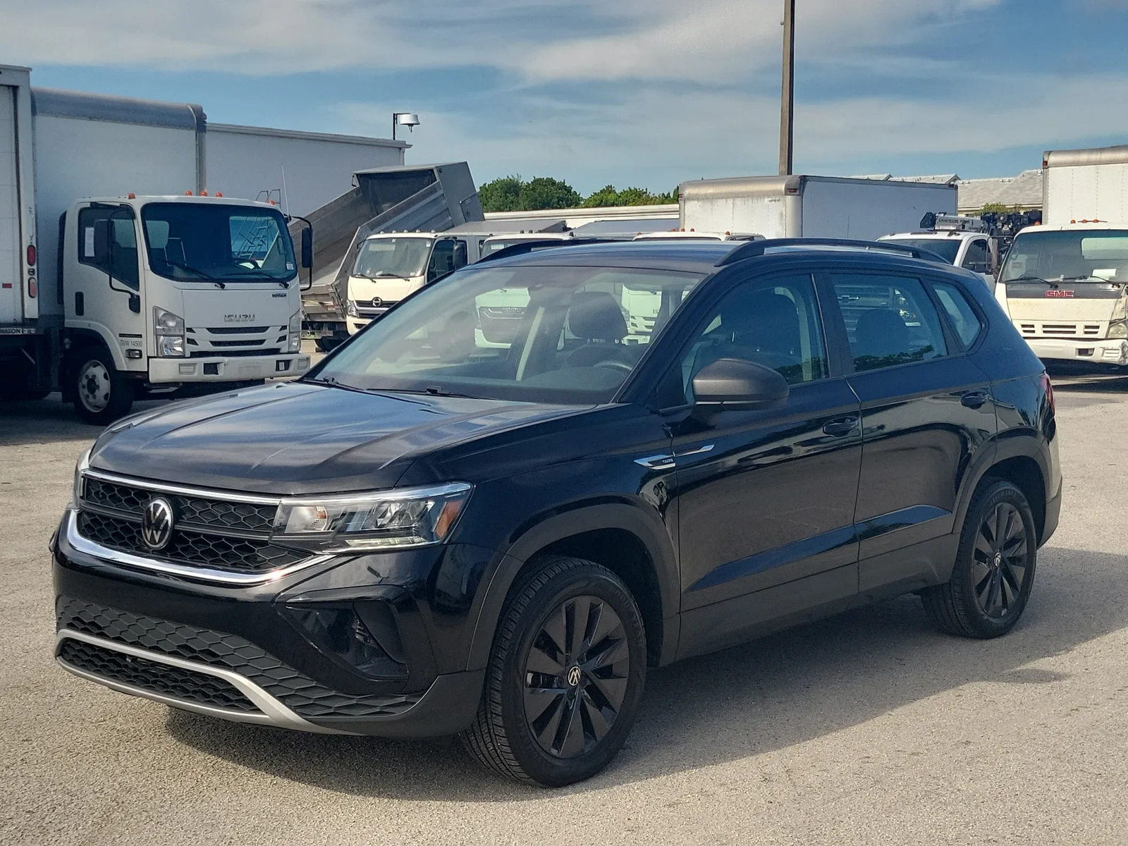 2023 Volkswagen Taos S photo 7