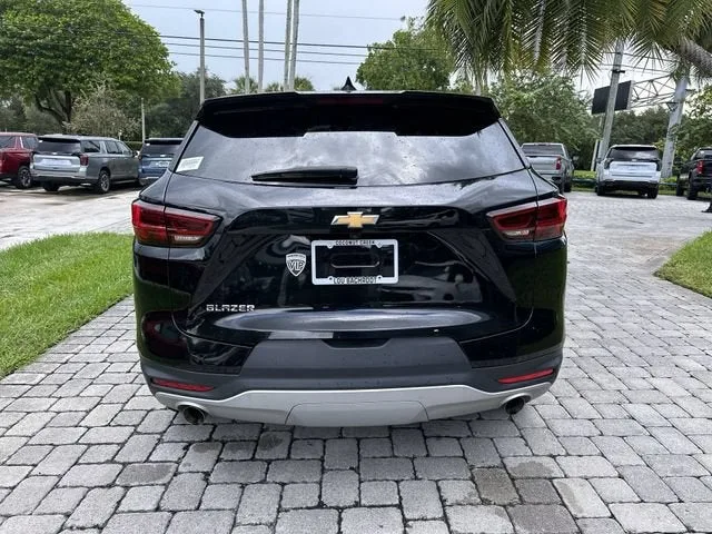 2025 Chevrolet Blazer 2LT photo 36