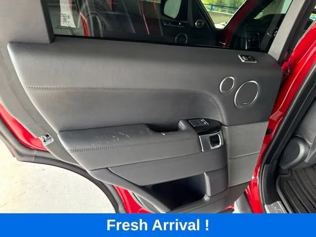 2019 Land Rover Range Rover Sport HSE Dynamic photo 14
