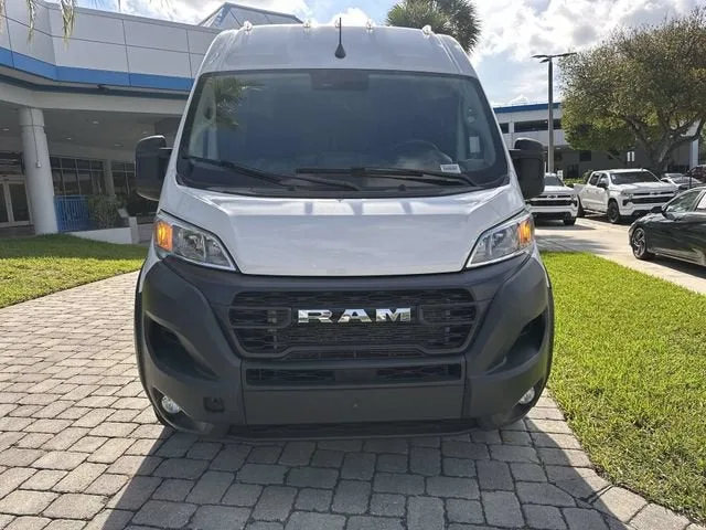 2024 RAM ProMaster Cargo Van Tradesman photo 19