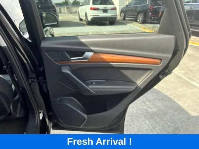 2021 Audi Q5 Premium Plus photo 16