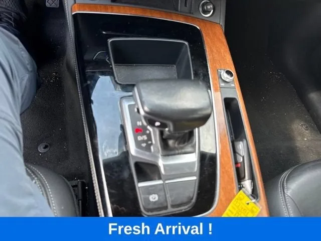 2021 Audi Q5 Premium Plus photo 9