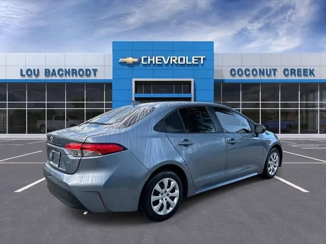 2023 Toyota Corolla LE photo 8