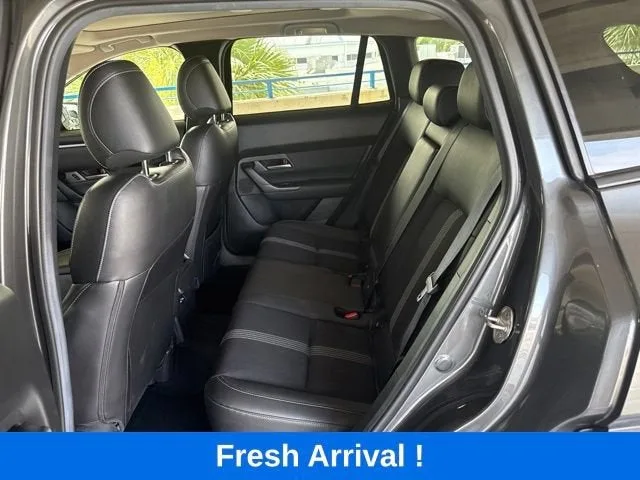2025 Mazda CX-50 2.5 S Premium Package photo 3