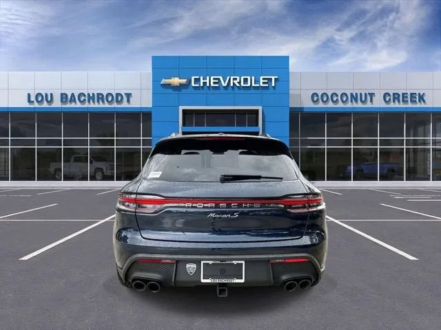 2023 Porsche Macan S photo 7