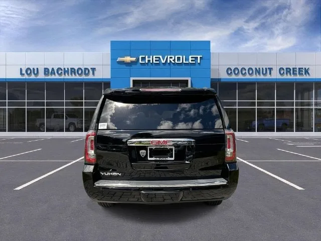 2019 GMC Yukon Denali photo 7