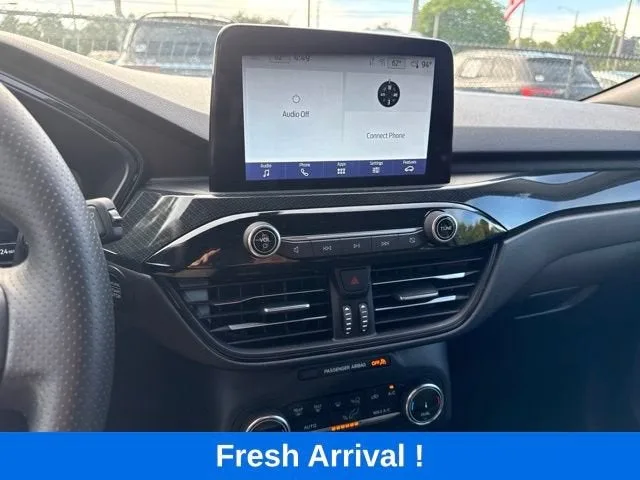 2025 Ford Escape ST-Line photo 7