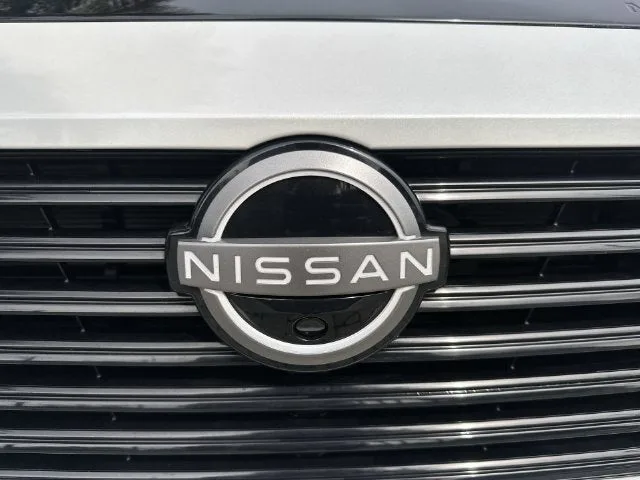 2025 Nissan Murano SV photo 10