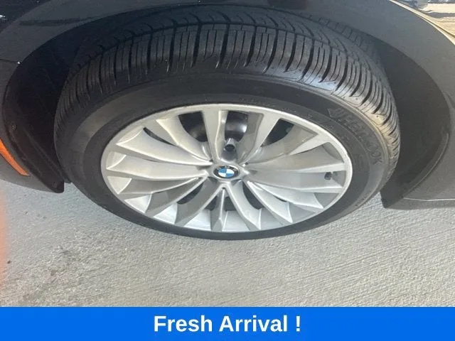 2023 BMW 5 Series 530i xDrive photo 21