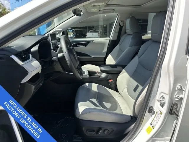 2021 Toyota RAV4 Limited photo 30
