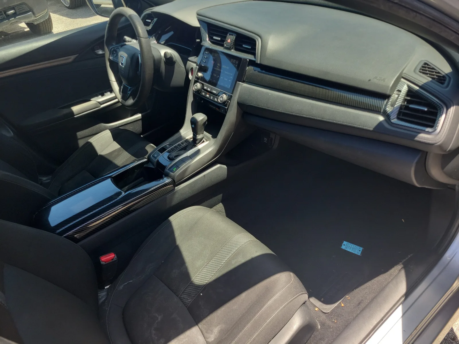 2019 Honda Civic Hatchback EX photo 9