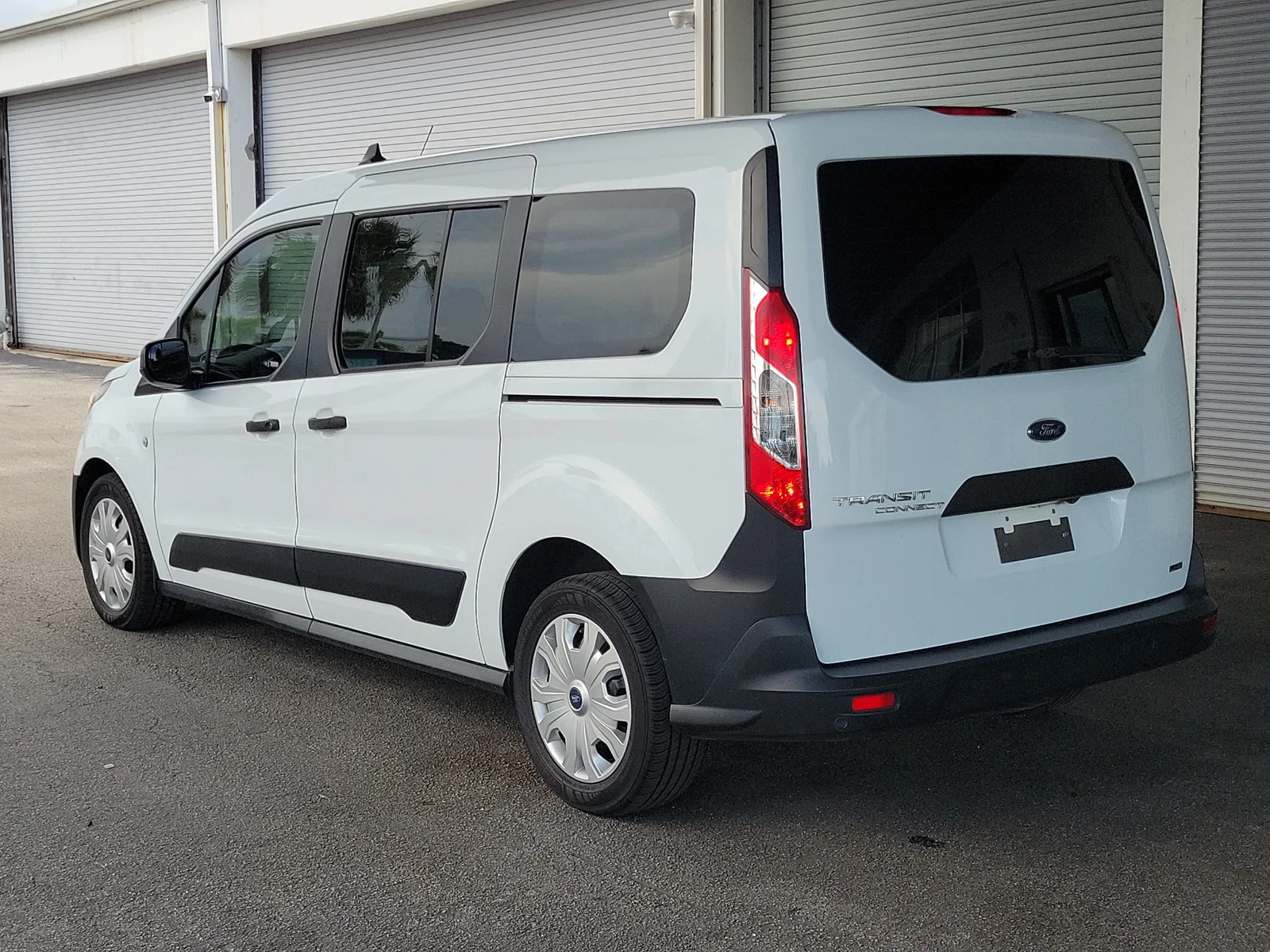 2022 Ford Transit Connect Wagon XL photo 3