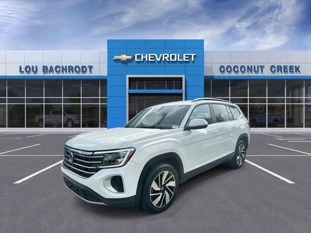 2024 Volkswagen Atlas 2.0T SE w/Technology photo 4