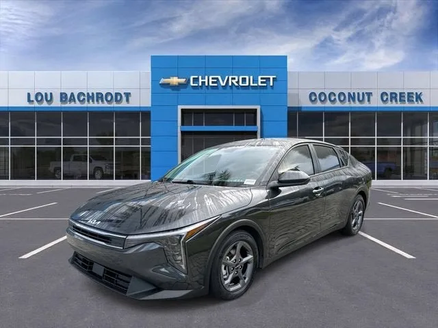 2025 Kia K4 LXS photo 4