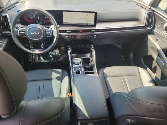 2025 Kia Sorento Hybrid EX photo 18