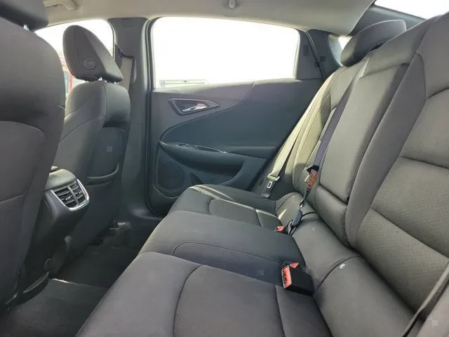 2025 Chevrolet Malibu 1LT photo 15