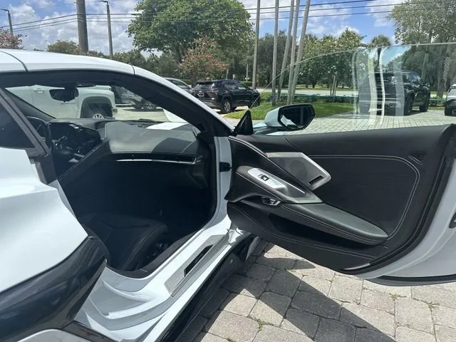 2023 Chevrolet Corvette Z06 3LZ photo 23