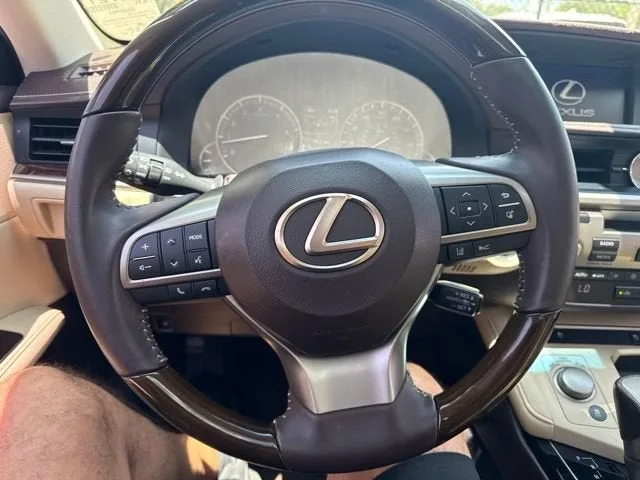 2017 Lexus ES ES 350 photo 6