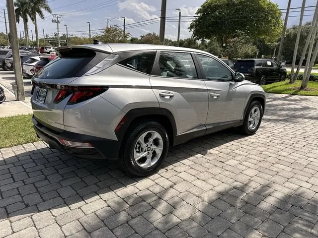 2024 Hyundai Tucson SE photo 36