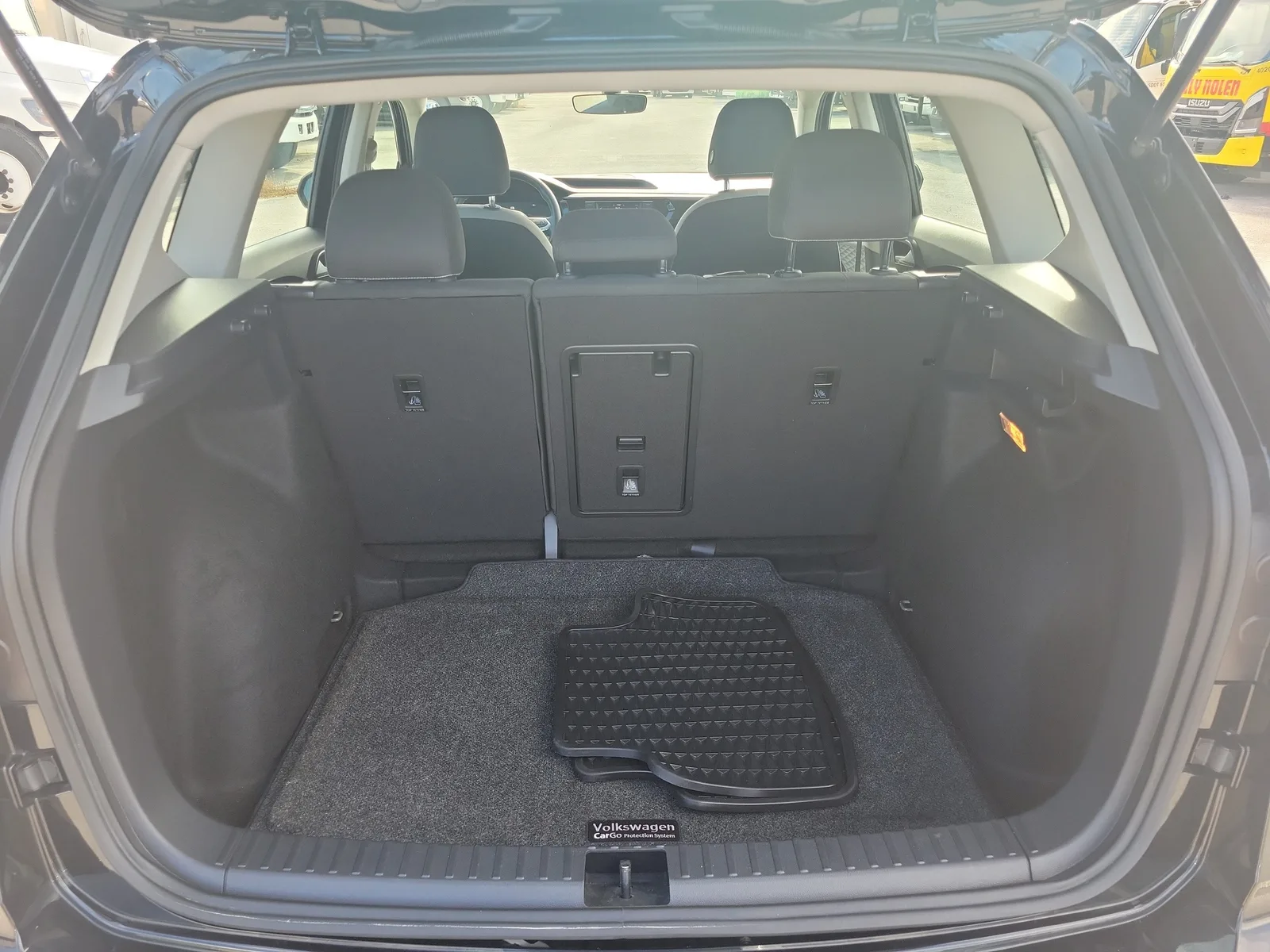 2023 Volkswagen Taos S photo 12