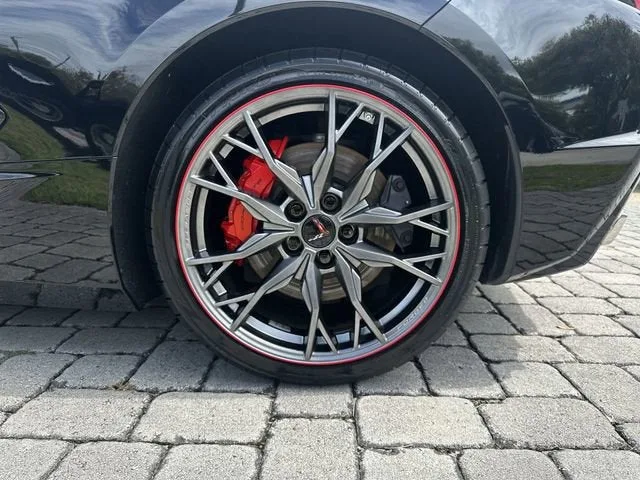2023 Chevrolet Corvette Stingray 2LT photo 11
